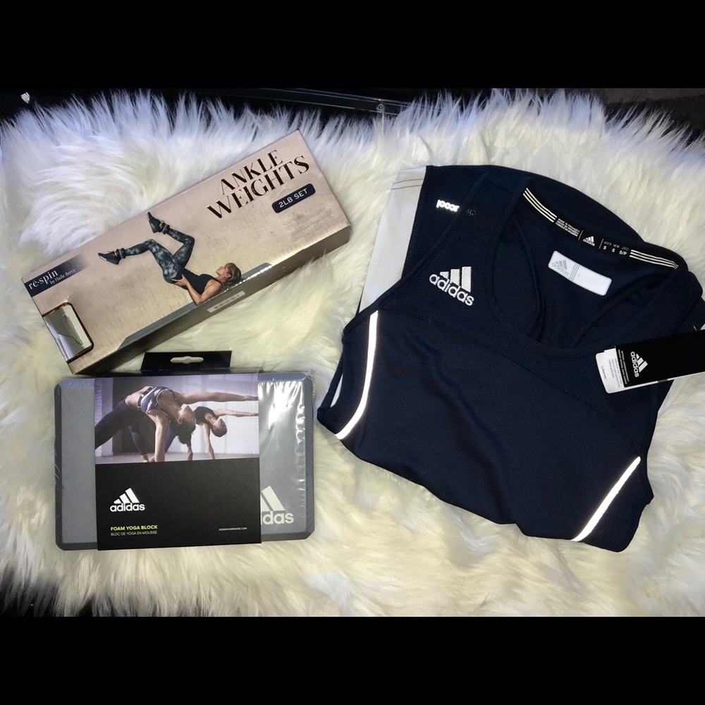 ADIDAS COMPRESSION TANK BUNDLE - Picture 3 of 8